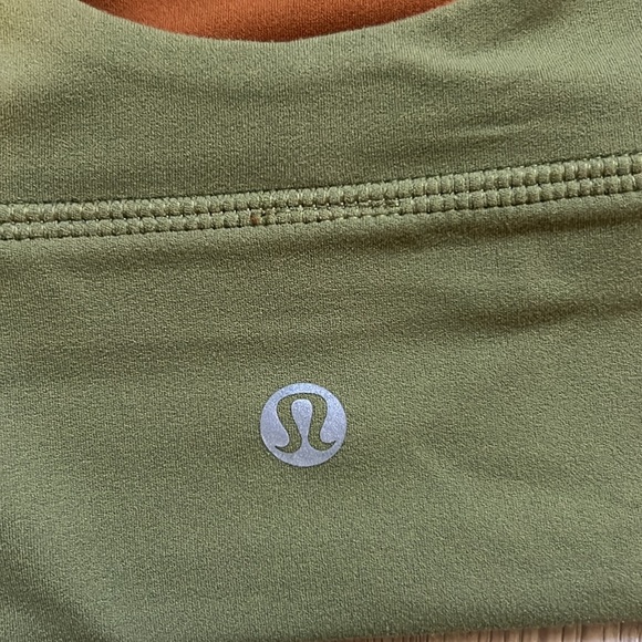 Lululemon Reversible Align Bra size 6 - Picture 9 of 11